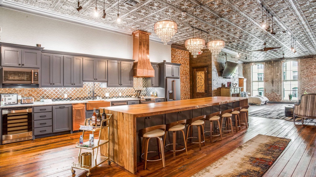 Gainesville Apartment | Loft Zaza voted best hotel in Cooke Co. 2023- GDR