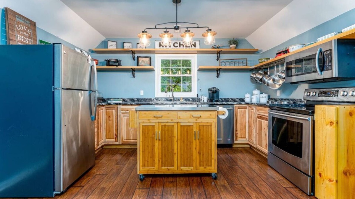 Mount Juliet Apartment | Lofted Suite With King Bed 30 Min To Nashville!