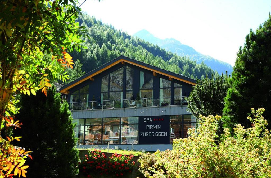 Saas Almagell Hotel | Loftsuite Hotel Saas