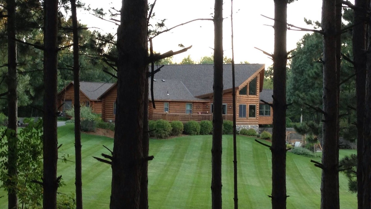 St. Joseph Apartment | LOG BEAR DEN near SJU, CSB & Wobegon Trail. Relaxing. Romantic. Refined. Rustic.