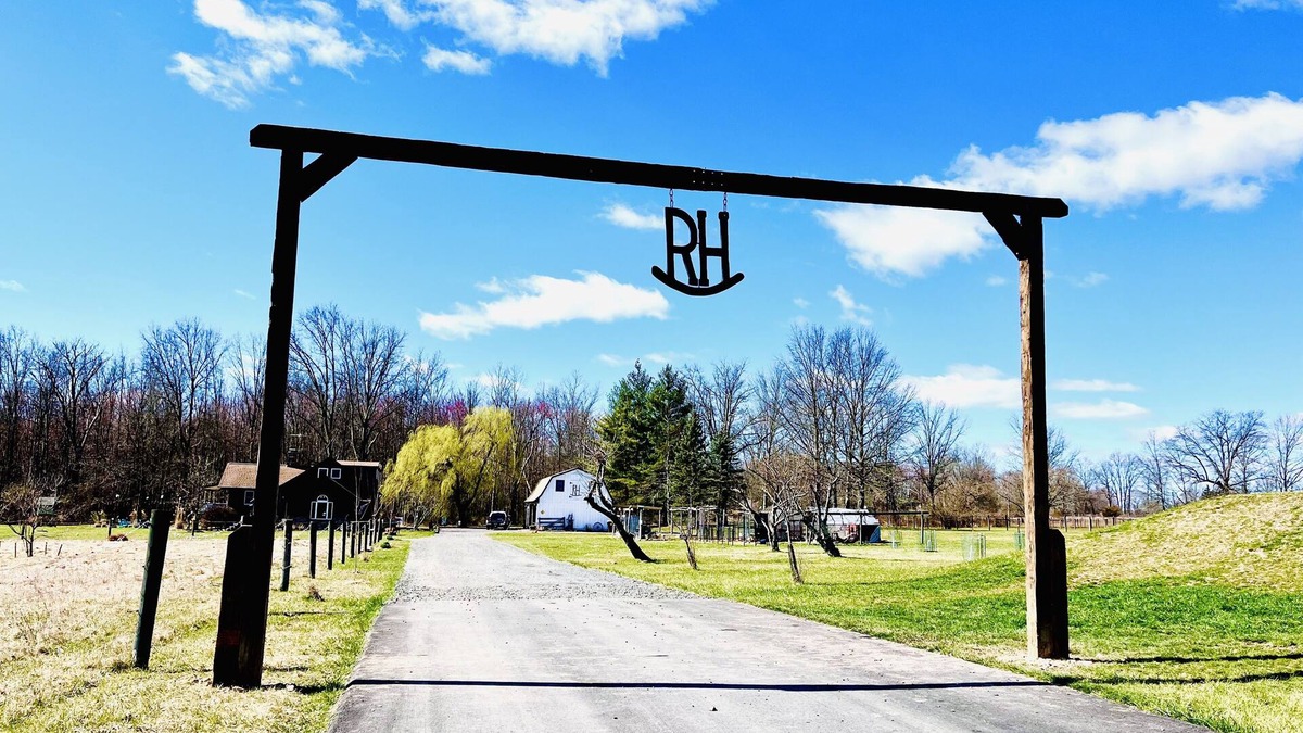 Pipersville House | Log Cabin Farm & Gathering Space on 11Preserved Acres for your Serene Getaway