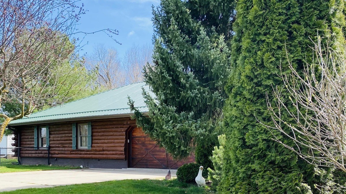 Shipshewana House | Log Cabin Haus in Amish Country nShipshewana, Indiana