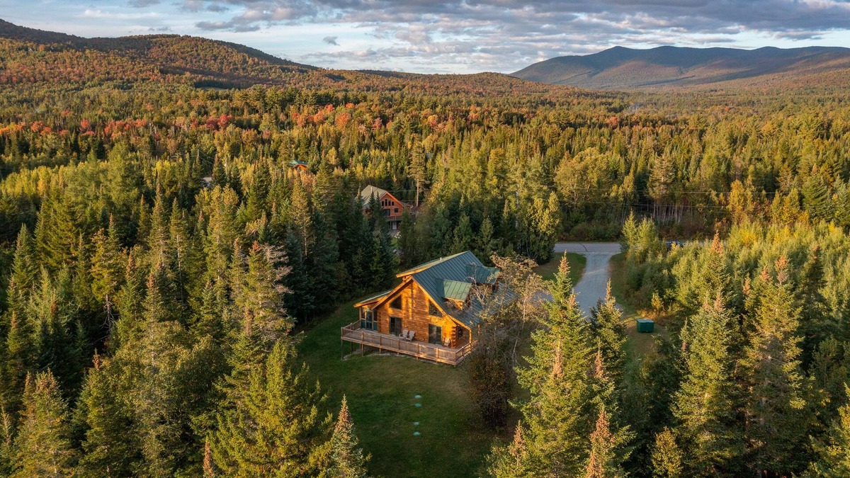Twin Mountain Cabin | Log cabin in the White Mountains, near Bretton Woods