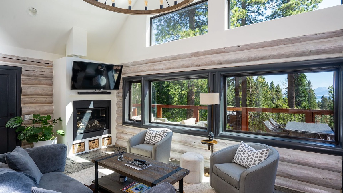 Dollar Point House | Log Cabin Offers Peek of Lake, Perfect Escape in Tahoe City
