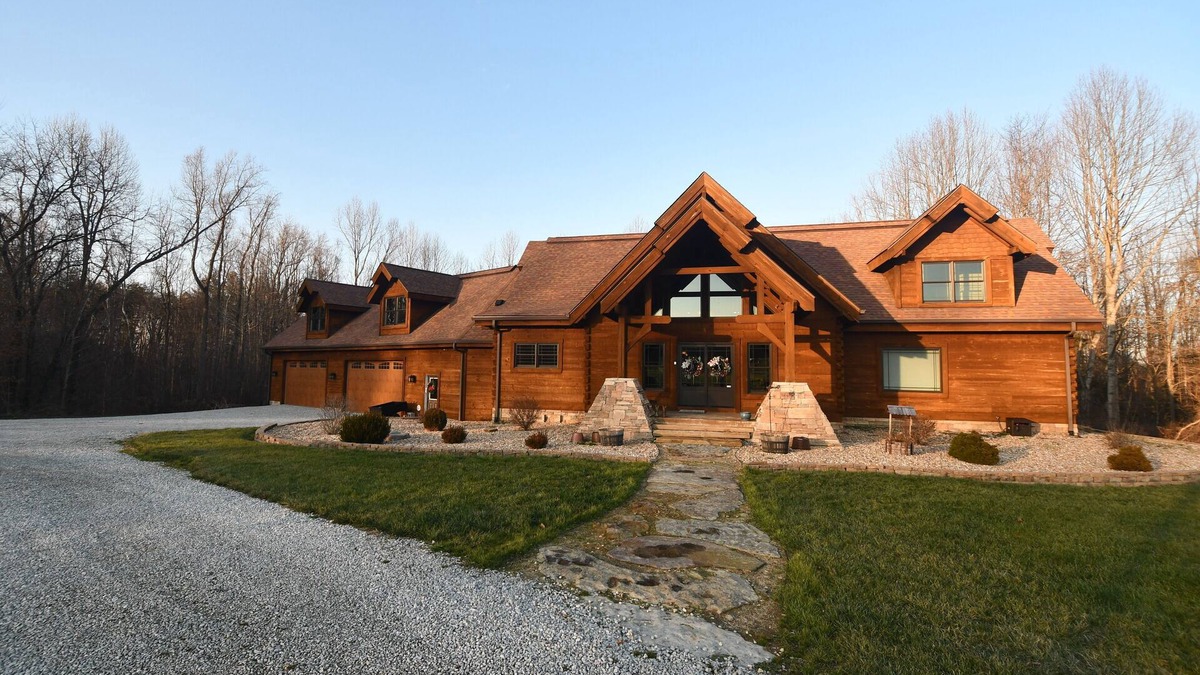 Commiskey House | Log cabin on 108 private acres - cozy inside, adventure outside!