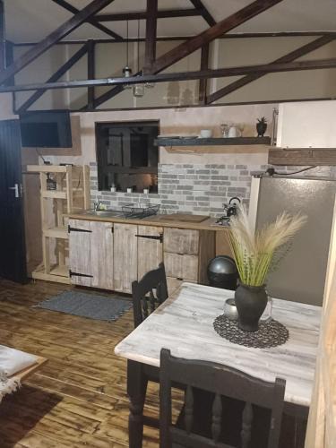 Meyerton Apartment | Log in At 118 Log 1