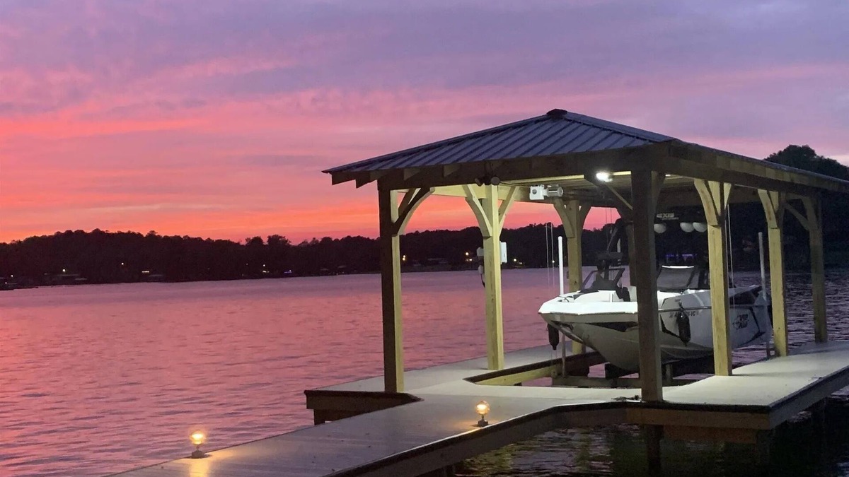 Cropwell House | Logan Martin Lake "Let's Get Away"