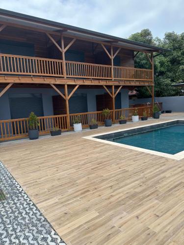 Cayenne Apartment | Logement avec piscine a 50 metre de la mer