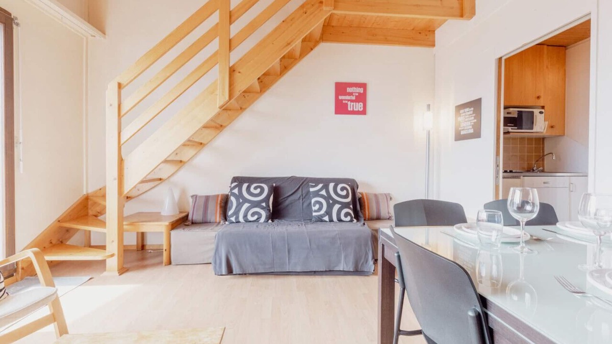 Randogne Apartment | Logement Avec une vue Envoûtante sur la Vallée