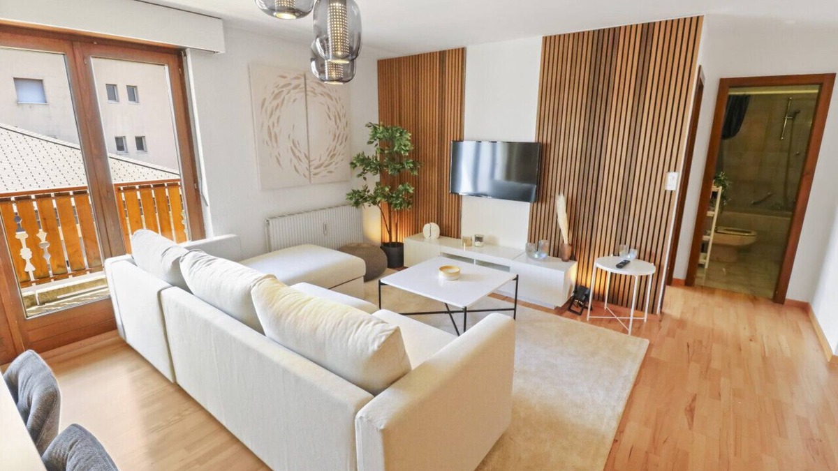 Montana Apartment | Logement Chaleureux au Coeur de la Station