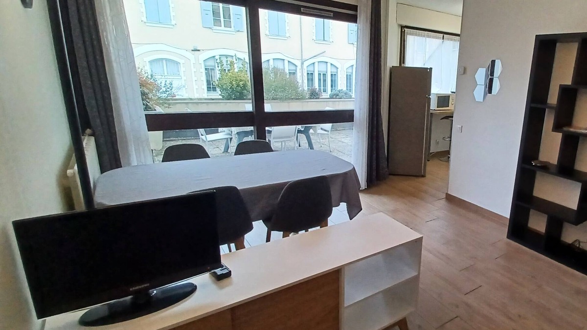 Voiron Apartment | Logement Entier Wifi Parking Sécurisé Gratuit