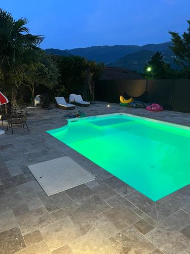 Lumbin Apartment | Logement ICARE 5km de Crolles, Soitec , ST