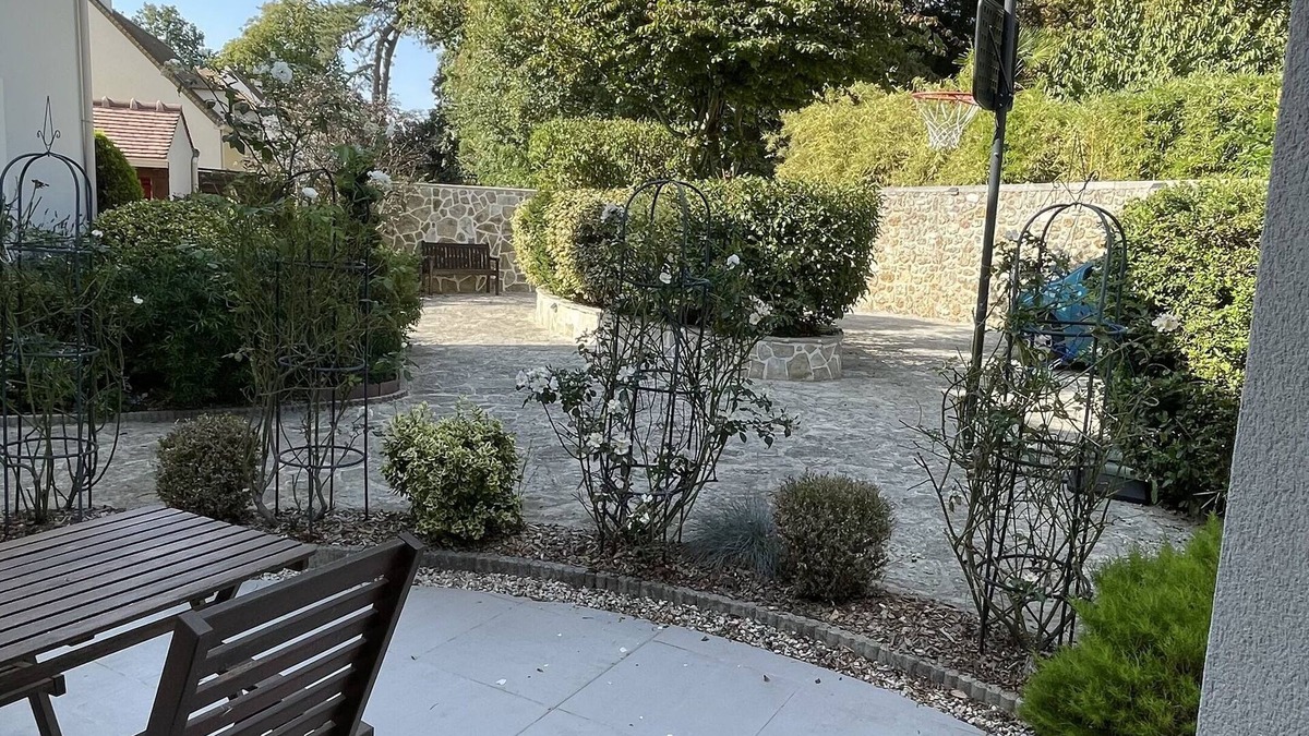 Magny-les-Hameaux Apartment | Logement Indépendant Privatif en Plein Coeur de la Vallée de Chevreuse !