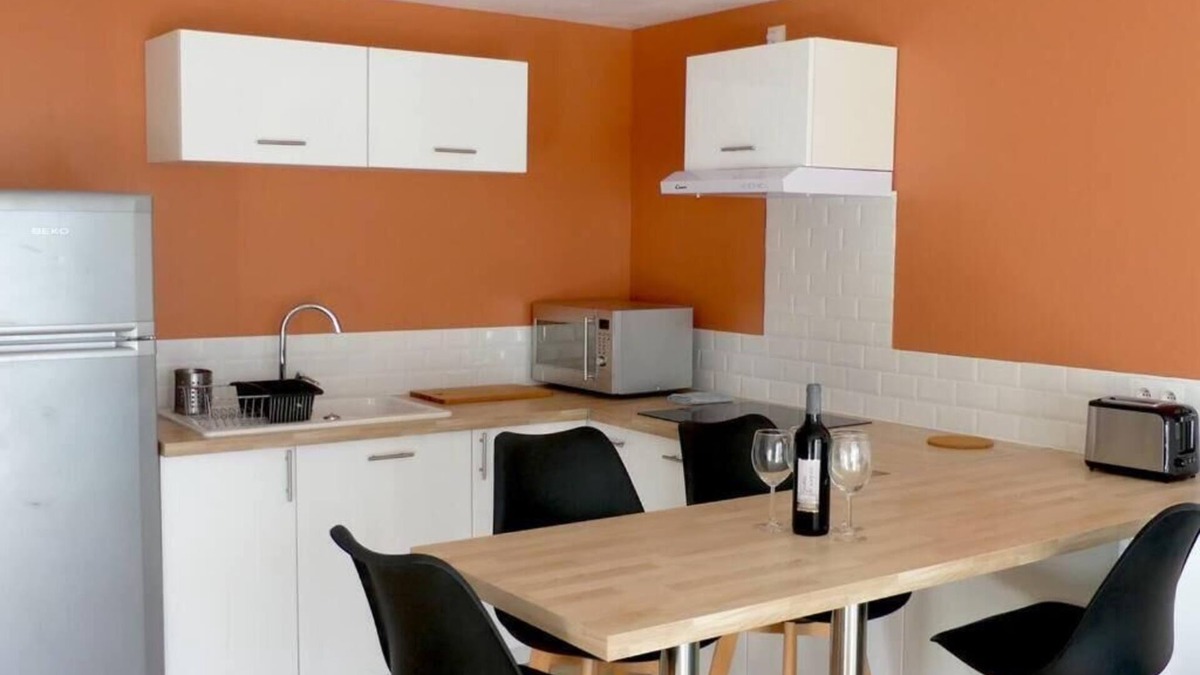Gignac Apartment | Logement Indépendant Avec Grand Jardin Idéal Pour les Familles