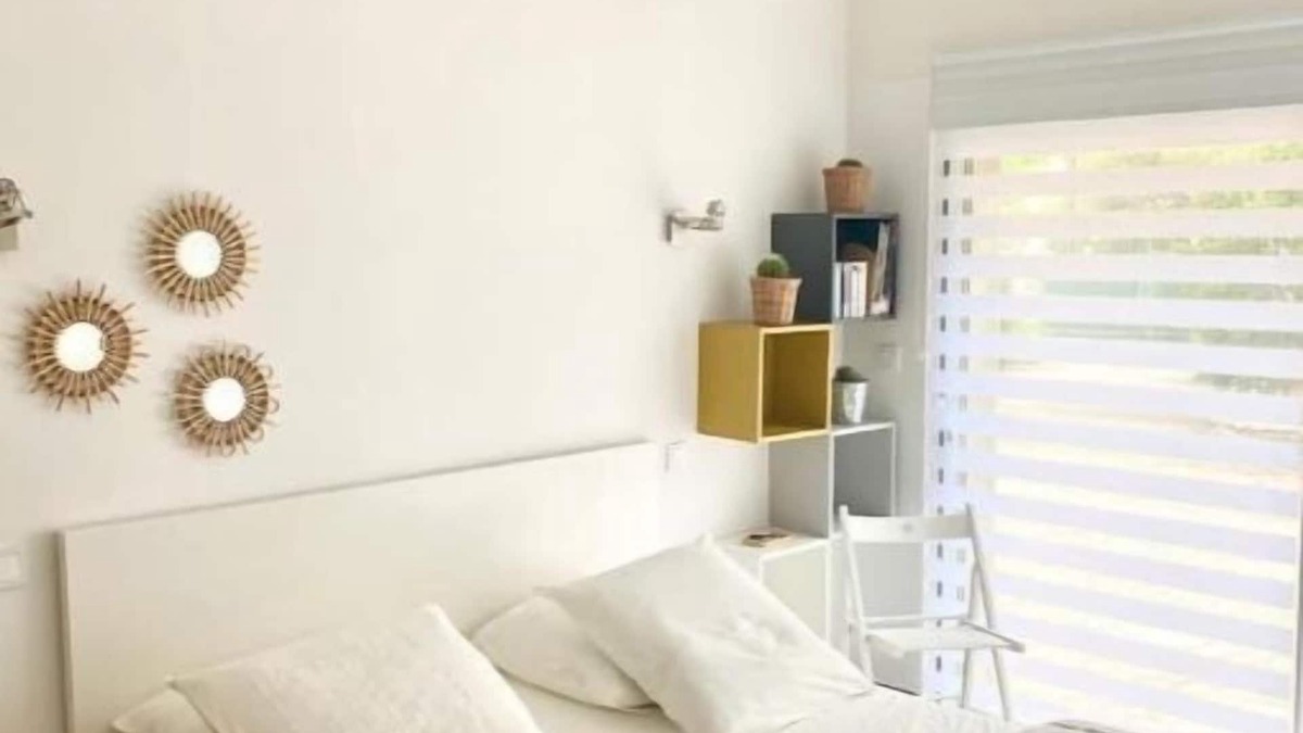 Quartier des Espesses Bed & Breakfast | Logement Indépendant, Terrasse Privée et Piscine