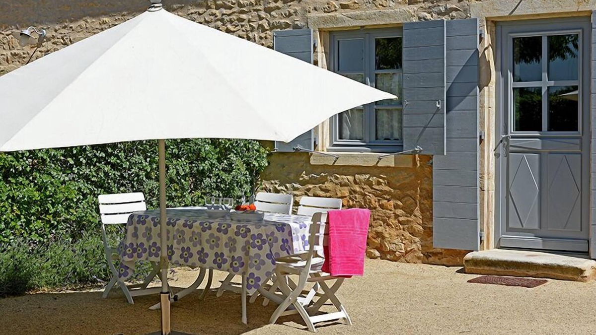Les Echets House | Logis de Claudine - POMMIERS