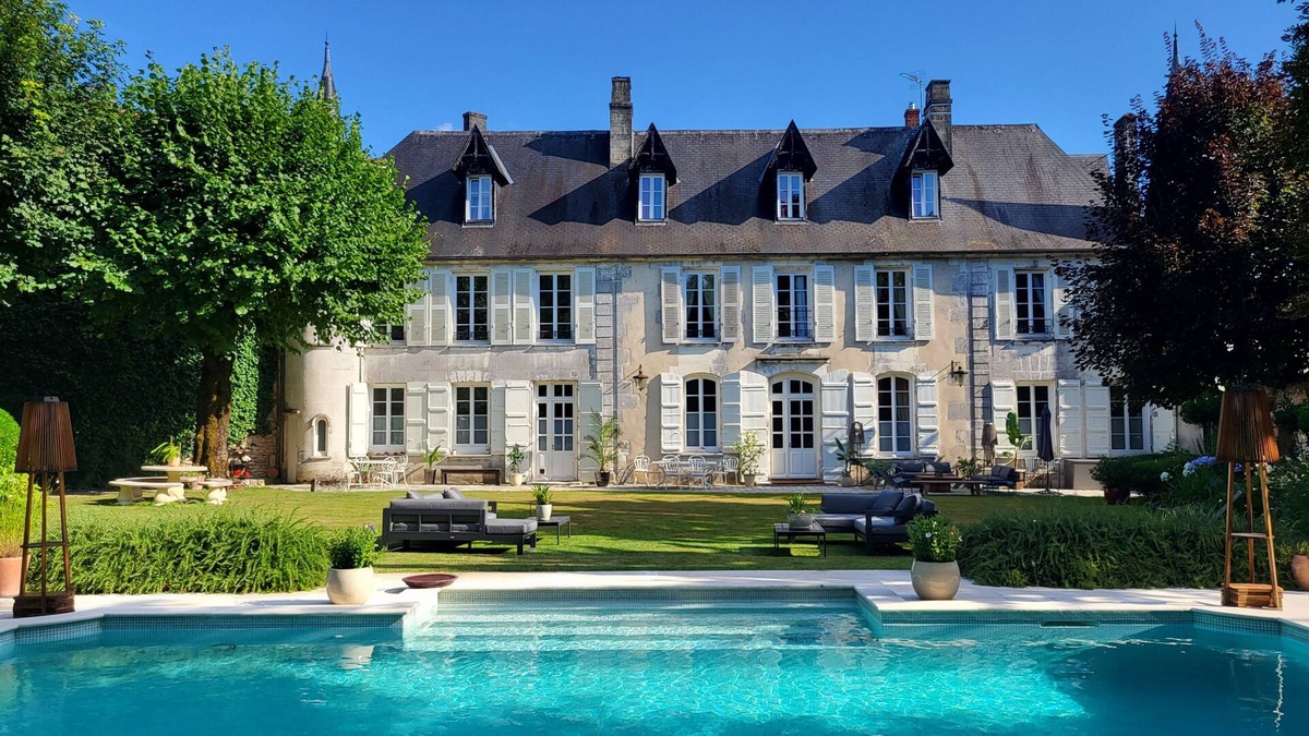 Cognac Bed & Breakfast | Logis des Tourelles, the Bassac room