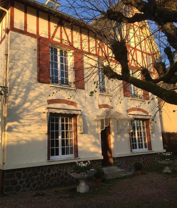 Sainte-Jamme-sur-Sarthe Bed & Breakfast | Logis du Petit Dodo