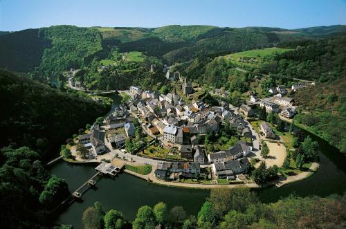 Luxembourg Ardennes Hotel | Logis Gourmet & Relax Hotel De La Sure