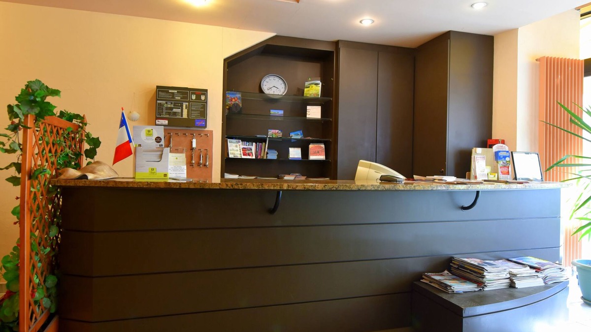 Faubourg Saint-Jacques Hotel | Logis Hôtel Saint Jacques