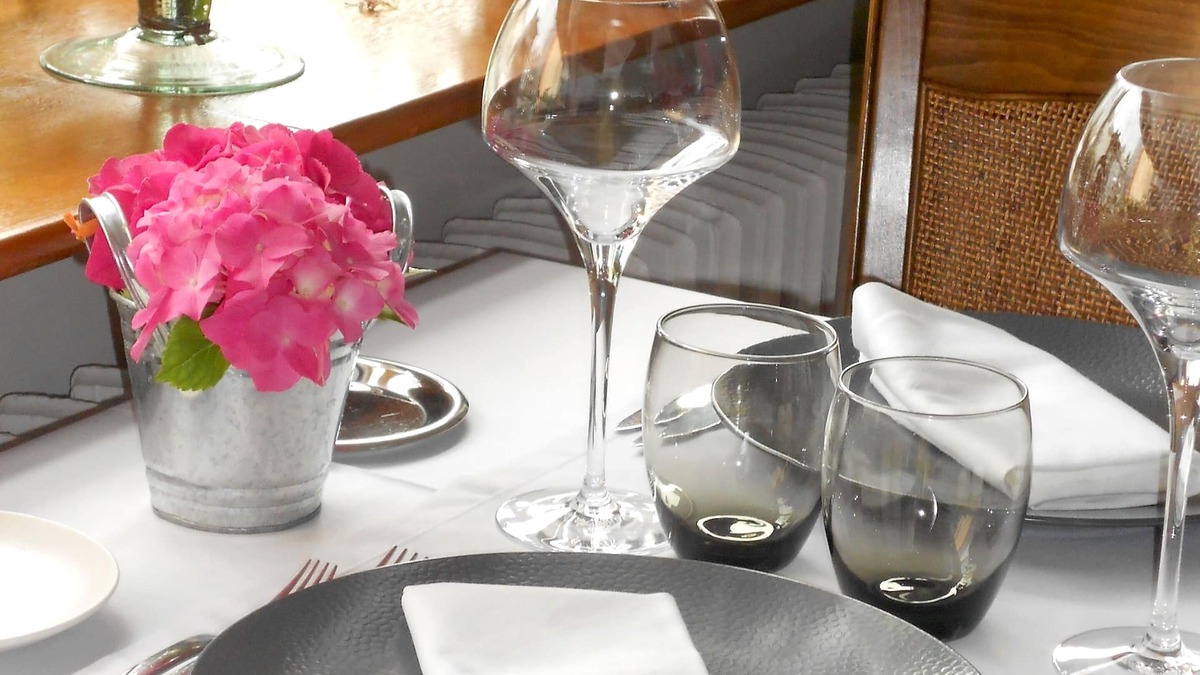 Le Nouvion-en-Thierache Hotel | LOGIS Hotel de la Paix