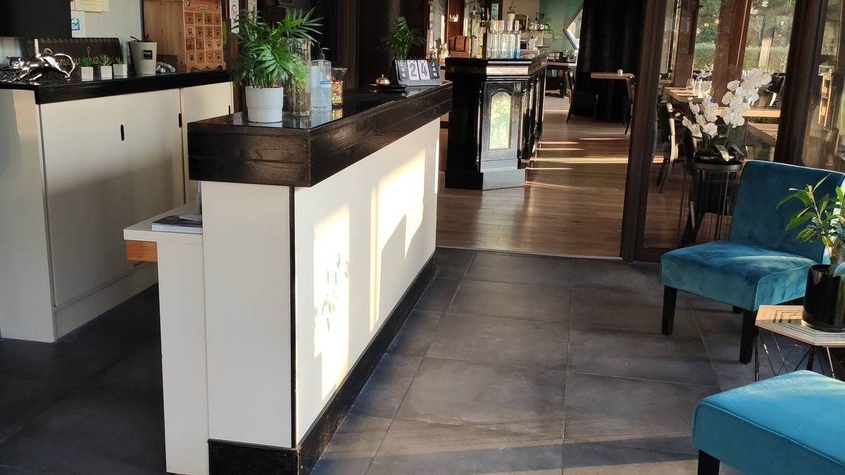 Tremeur Hotel | LOGIS Les Dineux Village