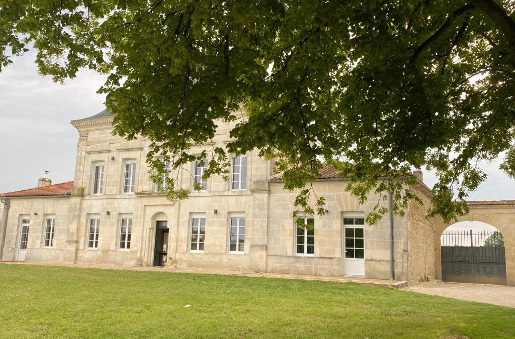 Arthenac House | Logis Poussard