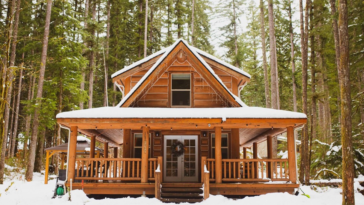 Warnick Cabin | Logshire at Mt.Baker EVCharger & HotTub