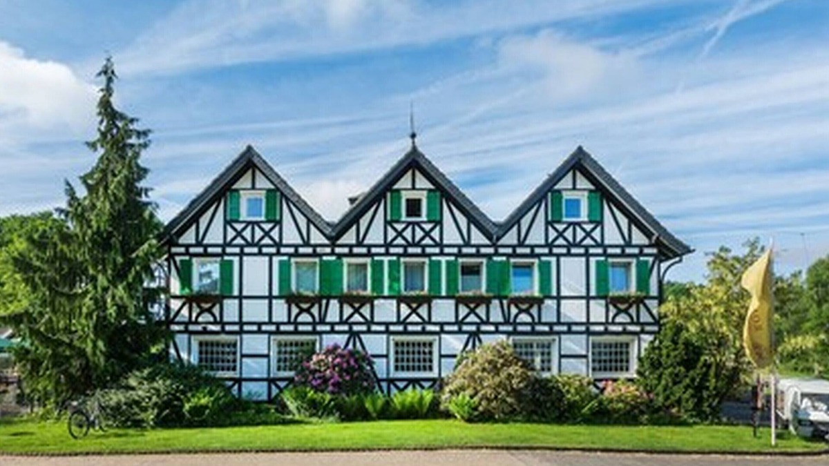 Langenfeld Hotel | Lohmann's Romantik Hotel Gravenberg