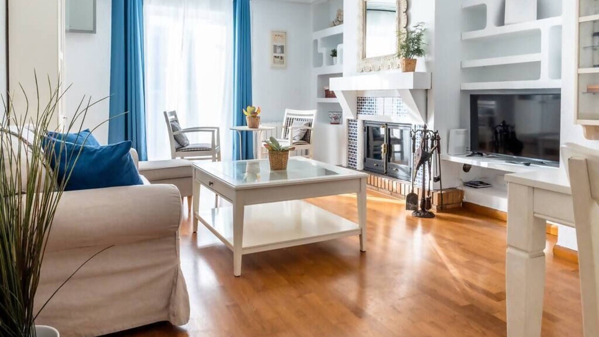 La Magdalena Apartment | LOIRA SAN MIGUEL: Classic and Modern Enchantment