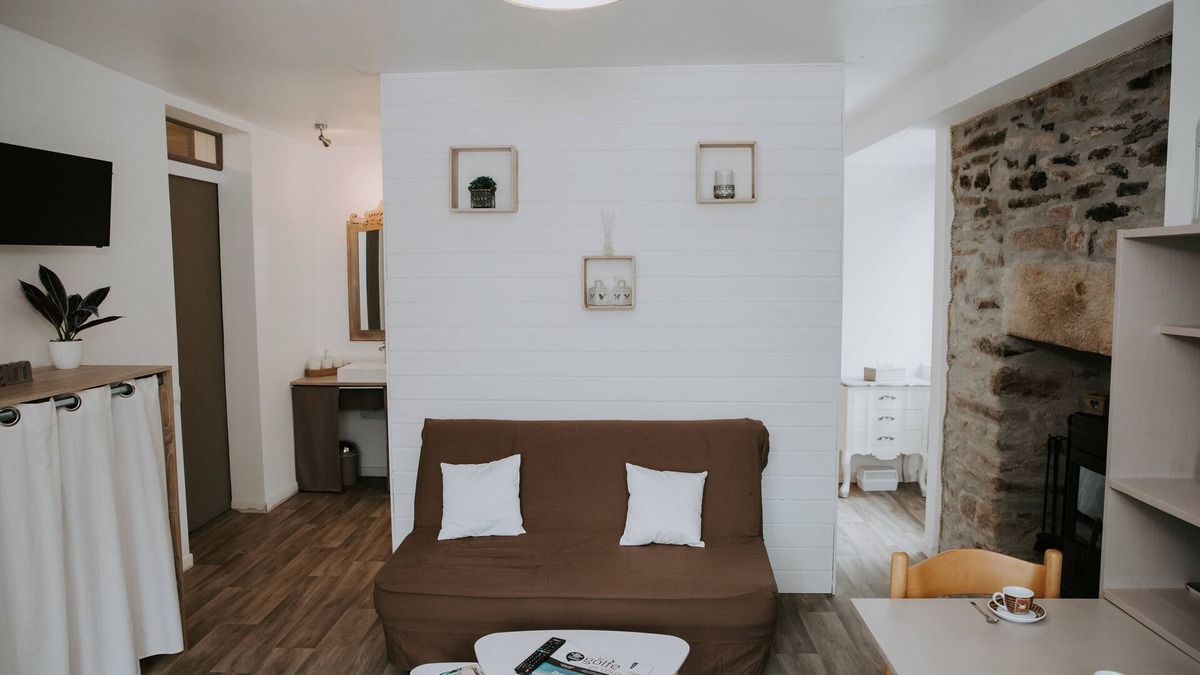 Brandivy Apartment | Lola's gites in a quiet country setting at the heart of tourist attractions