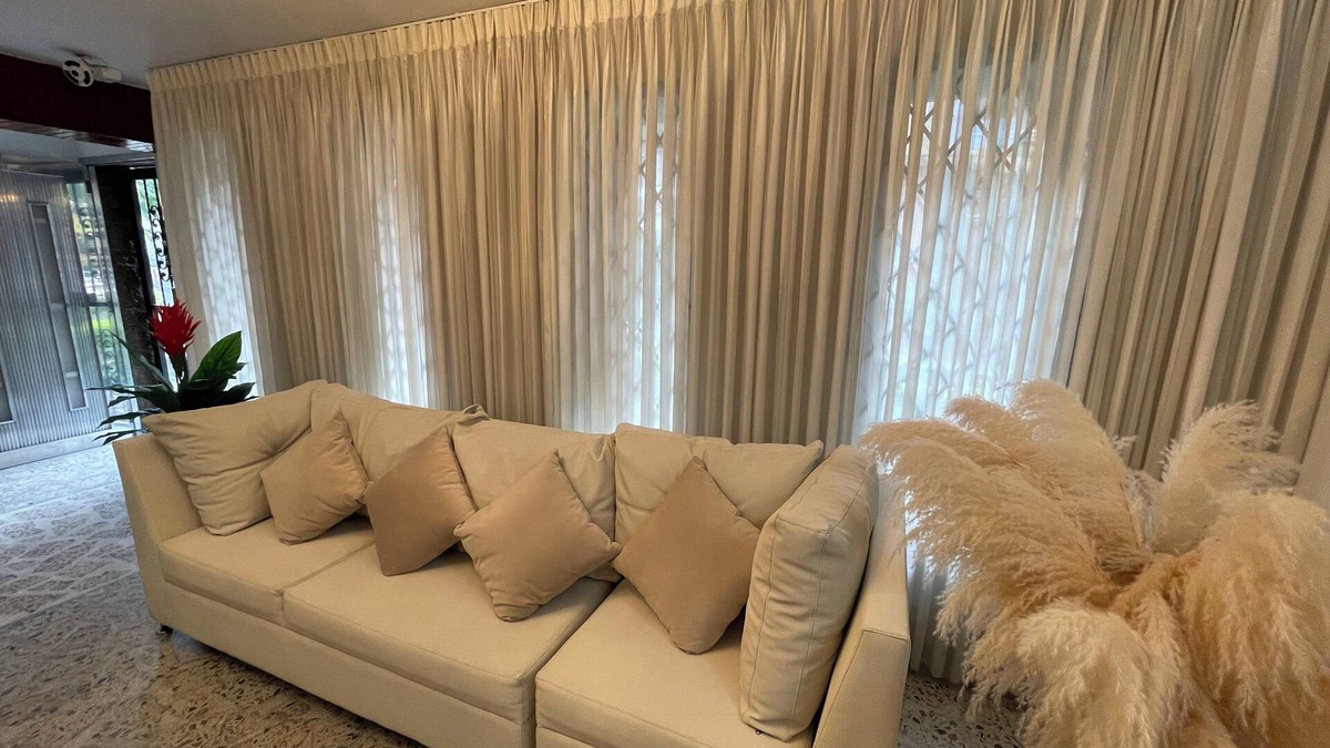 Laureles House | Lolita's House - Spacious 4-bedroom house in Medellín