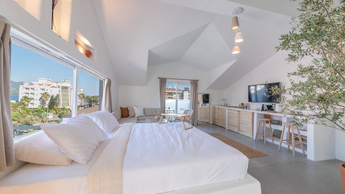 Marmaris City Center House | L’olive Homes bohemian penthouse