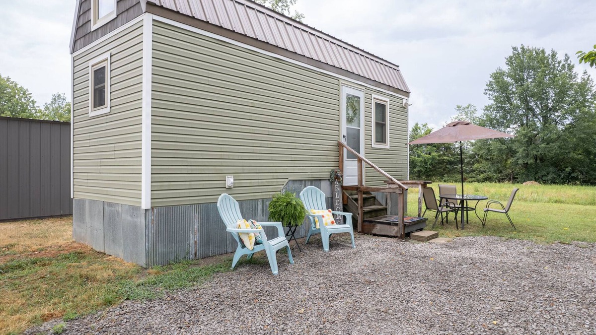 Cecil House | Lolli's Lil Getaway