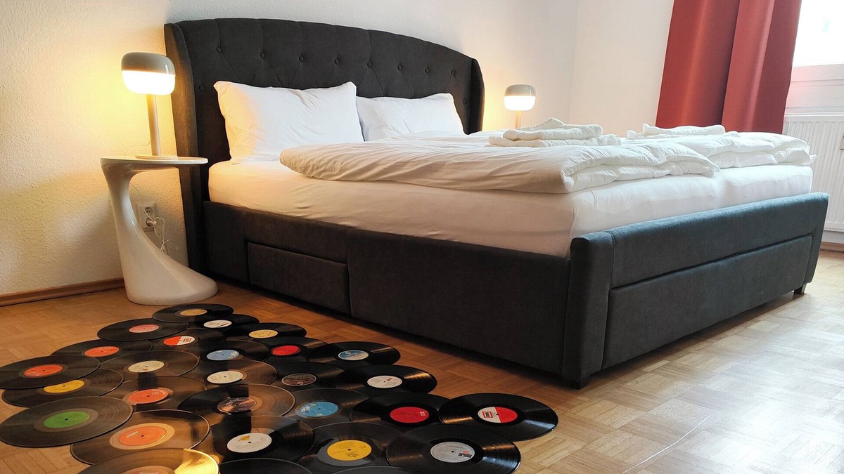 Favoriten Apartment | Lollipop + 4 Min to Metro U1 + Free Parking