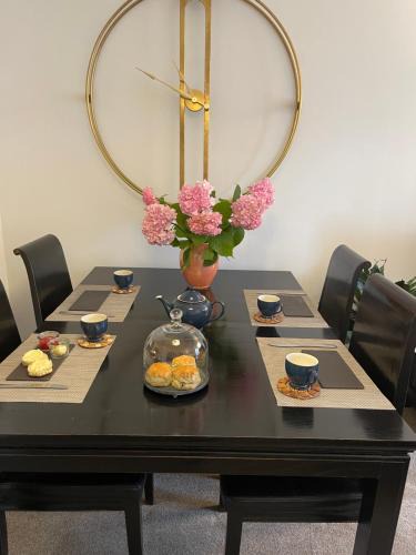 Hoxton West Apartment | Lombok Apartment near Old Street,Islington,Angel