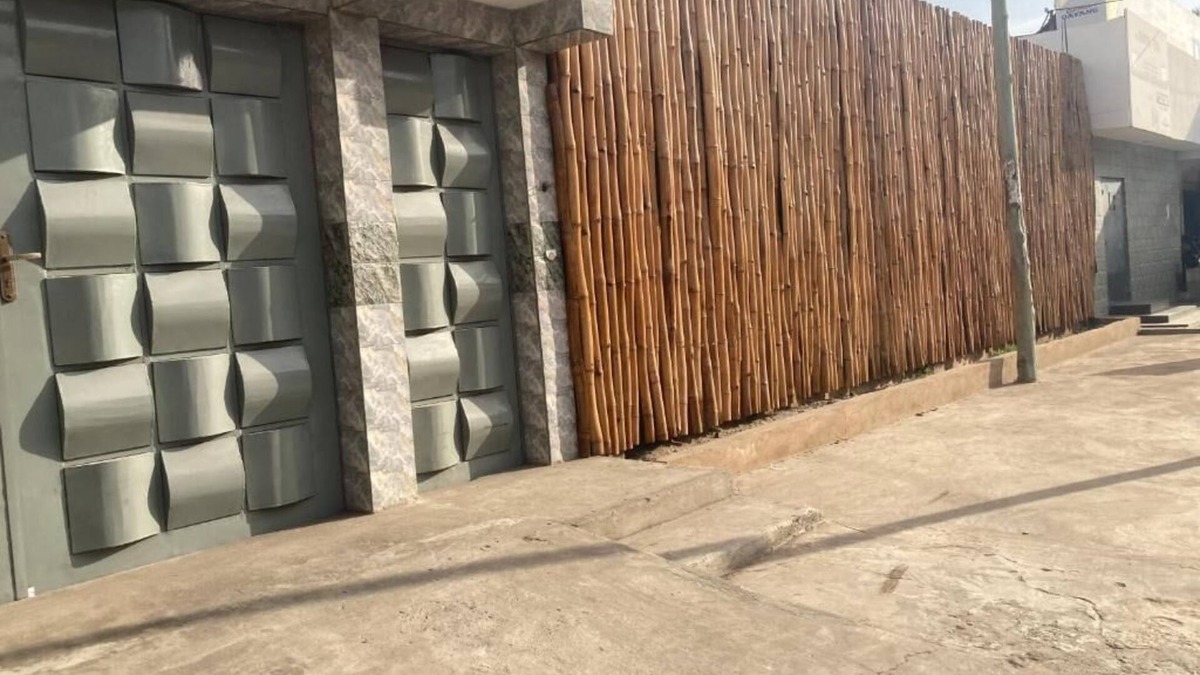 Lome Apartment | Lome Bamboo Lodge
