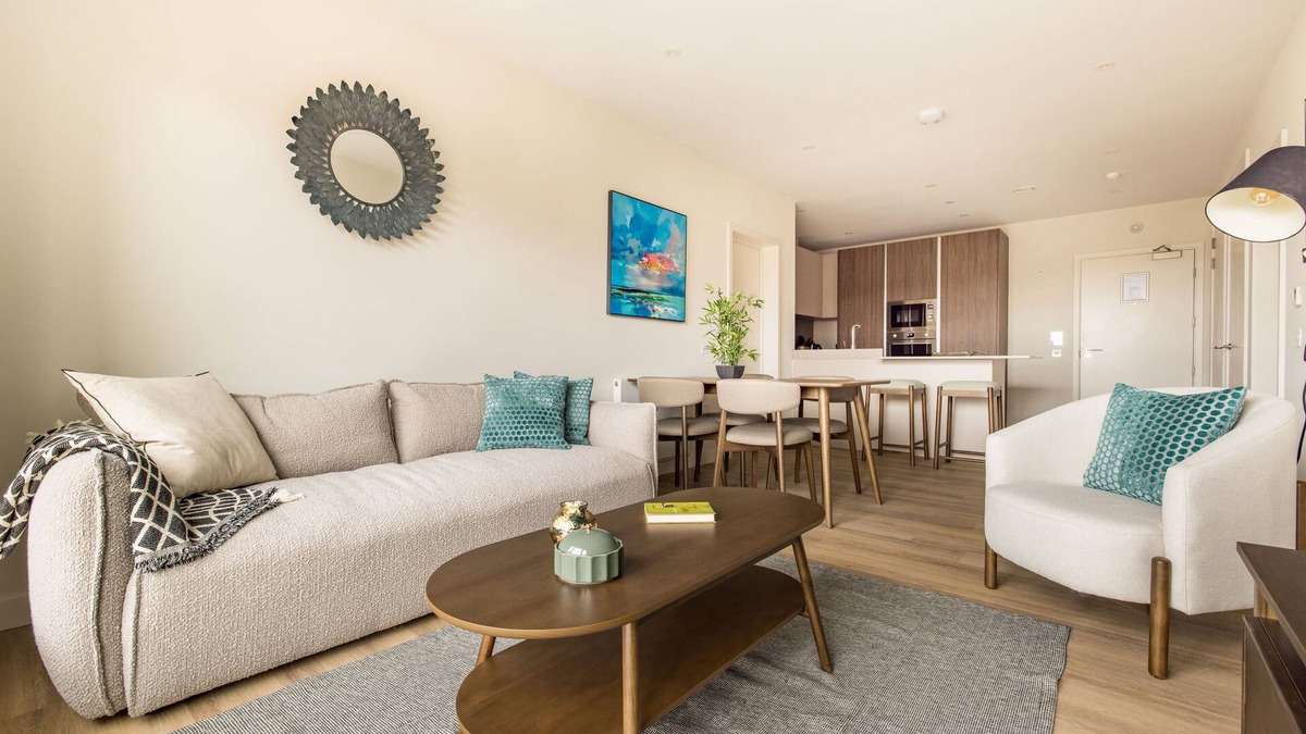 London Borough of Ealing Apartment | London Greenford by Charles Hope