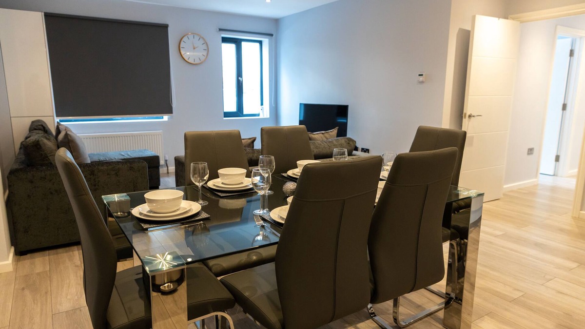 Cranford Apartment | London Heathrow Bath Road Flats