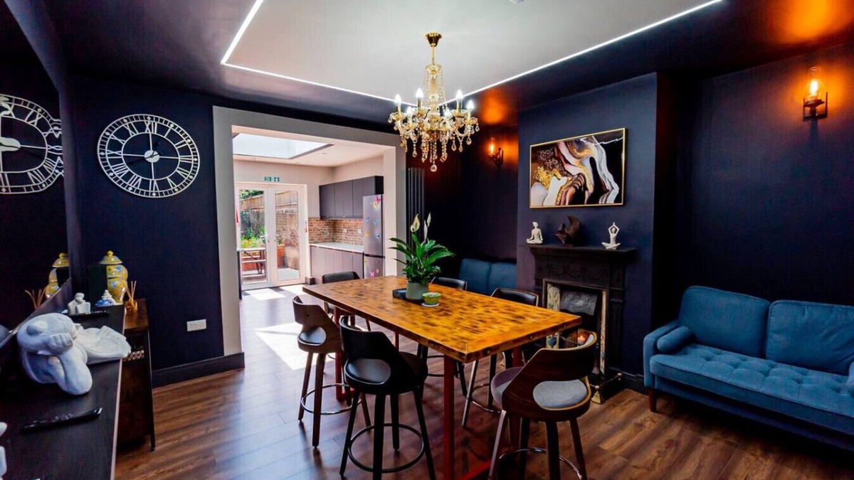 Heathrow Villages House | London Heathrow Home-A Brand new 6 bed house