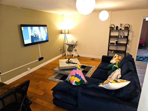 Eltham West Apartment | London O2 ARENA COOL BREEZE HOUSE