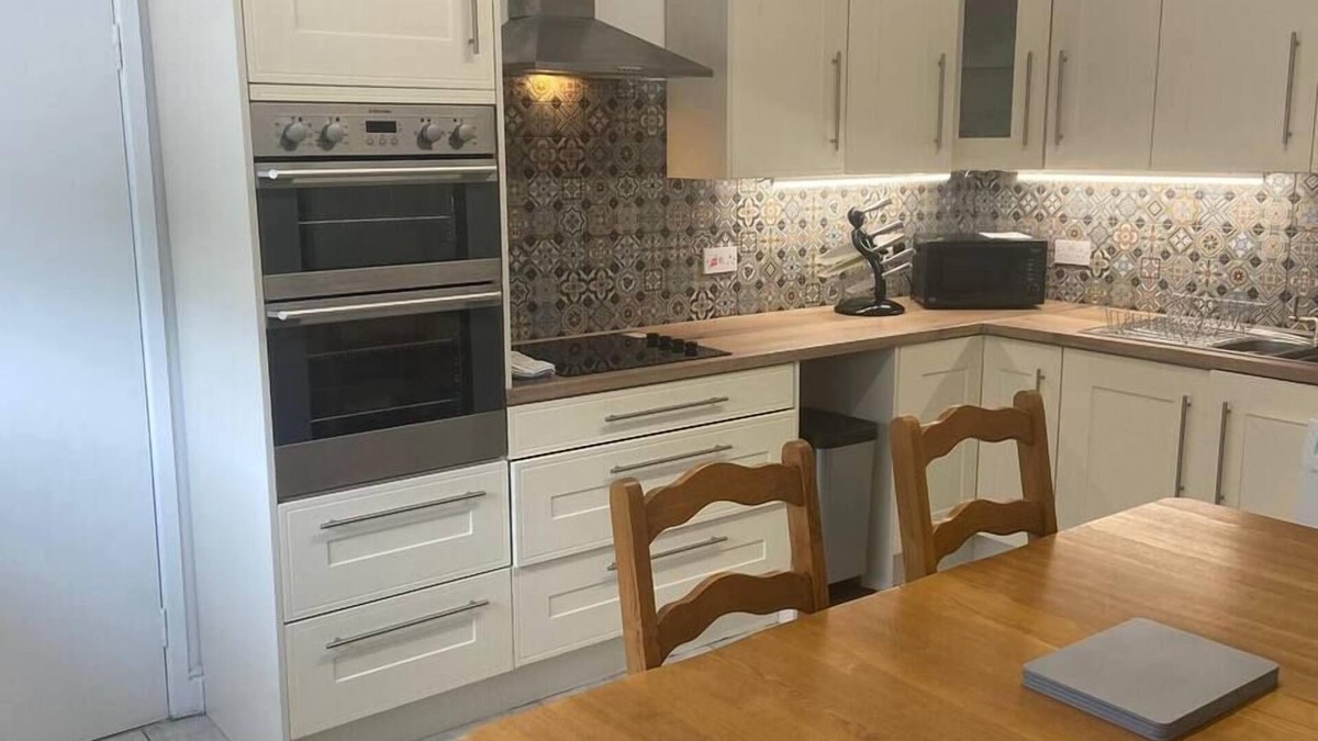 Kettering Apartment | London Road Corporate House
