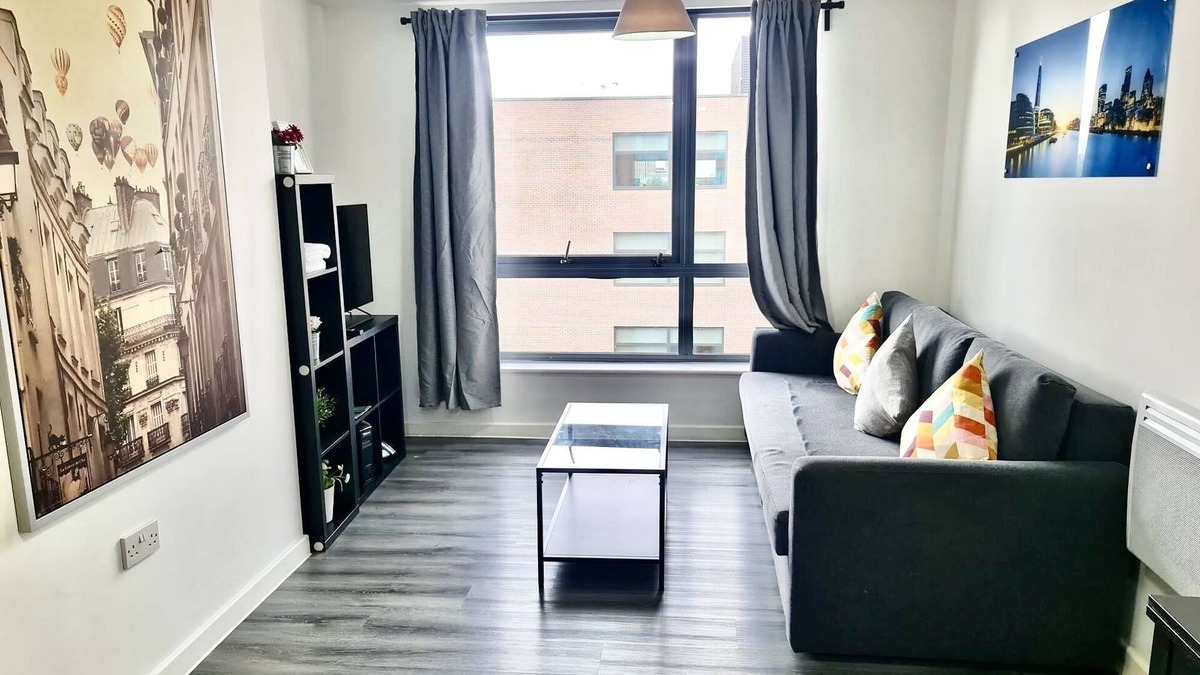 Stratford and New Town Apartment | London Stratford Luxury Apartments 1 Bedroom Suite