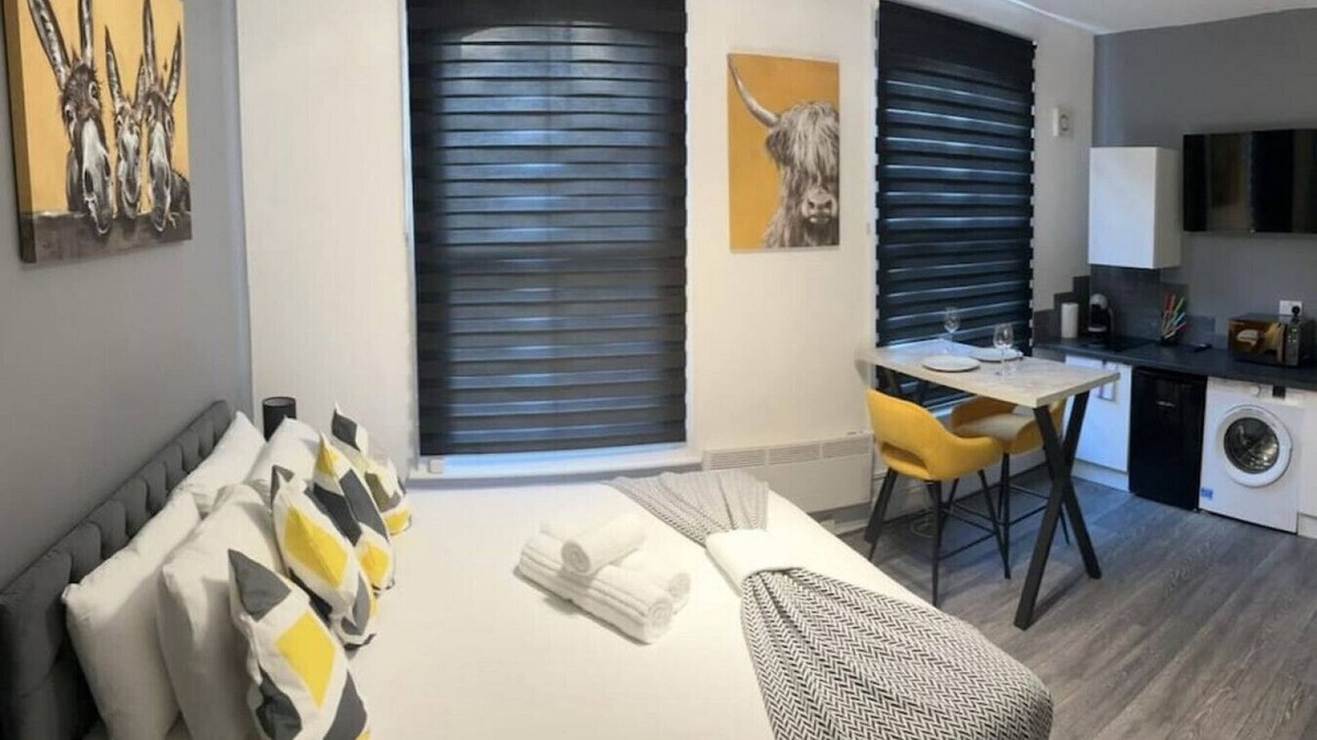 Hillrise Apartment | London studio, perfect stay, close to underground/train