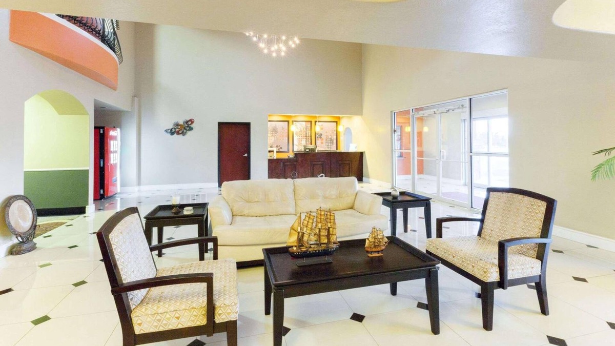 Groesbeck Hotel | Lone Star Inn & Suites