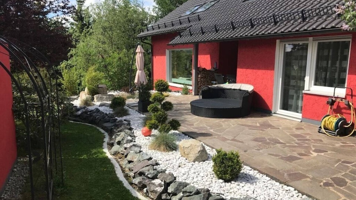 Schauenstein House | Long 4 stars with balcony