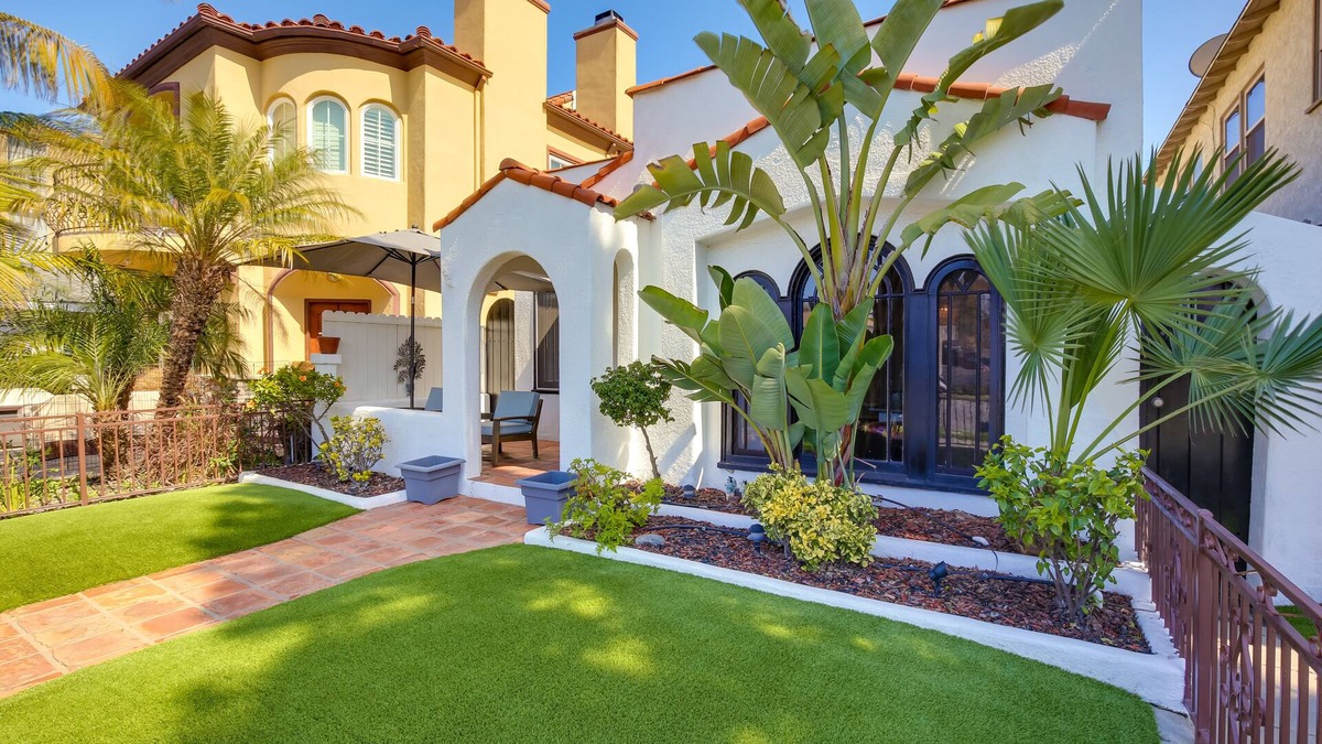 Belmont Shore House | Long Beach Vacation Rental: Walk to Beach & Shops