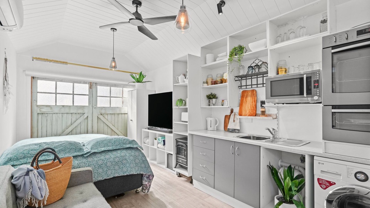 Long Jetty House | Long Jetty Tiny Home