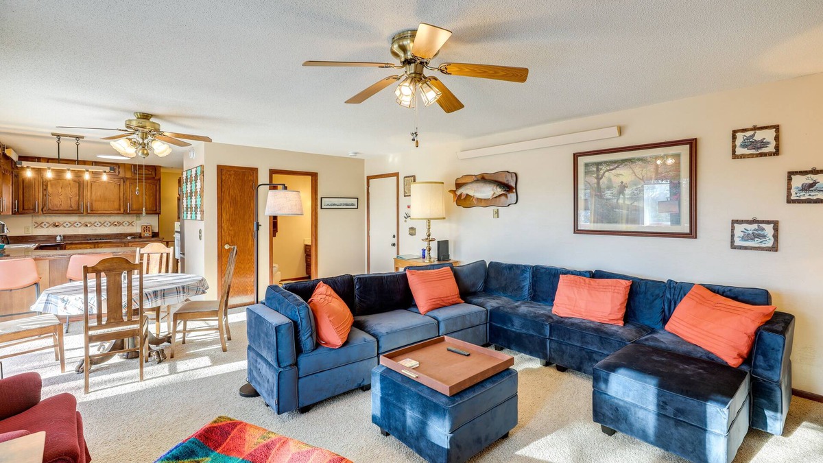 Long Pine House | Long Pine Home: 2 Mi to State Recreation Area
