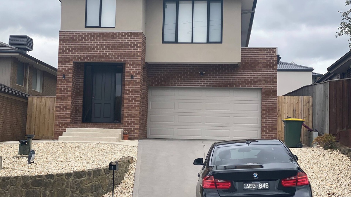 Doreen House | Long Stay Discount-30 Minutes to International Airport-ModernHouse-DoreenVic3754